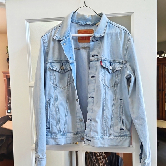Levis Vintage Trucker Jacket, Unisex, Size Small, Pre-Owned,Excellent Condition - Picture 11 of 11